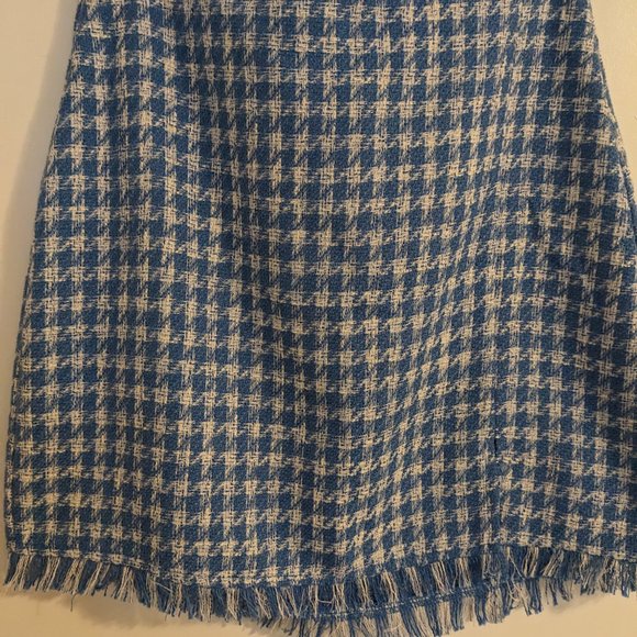 Light blue tweed vest and skirt - Picture 5 of 6